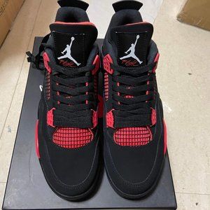 Jordan Retro 4